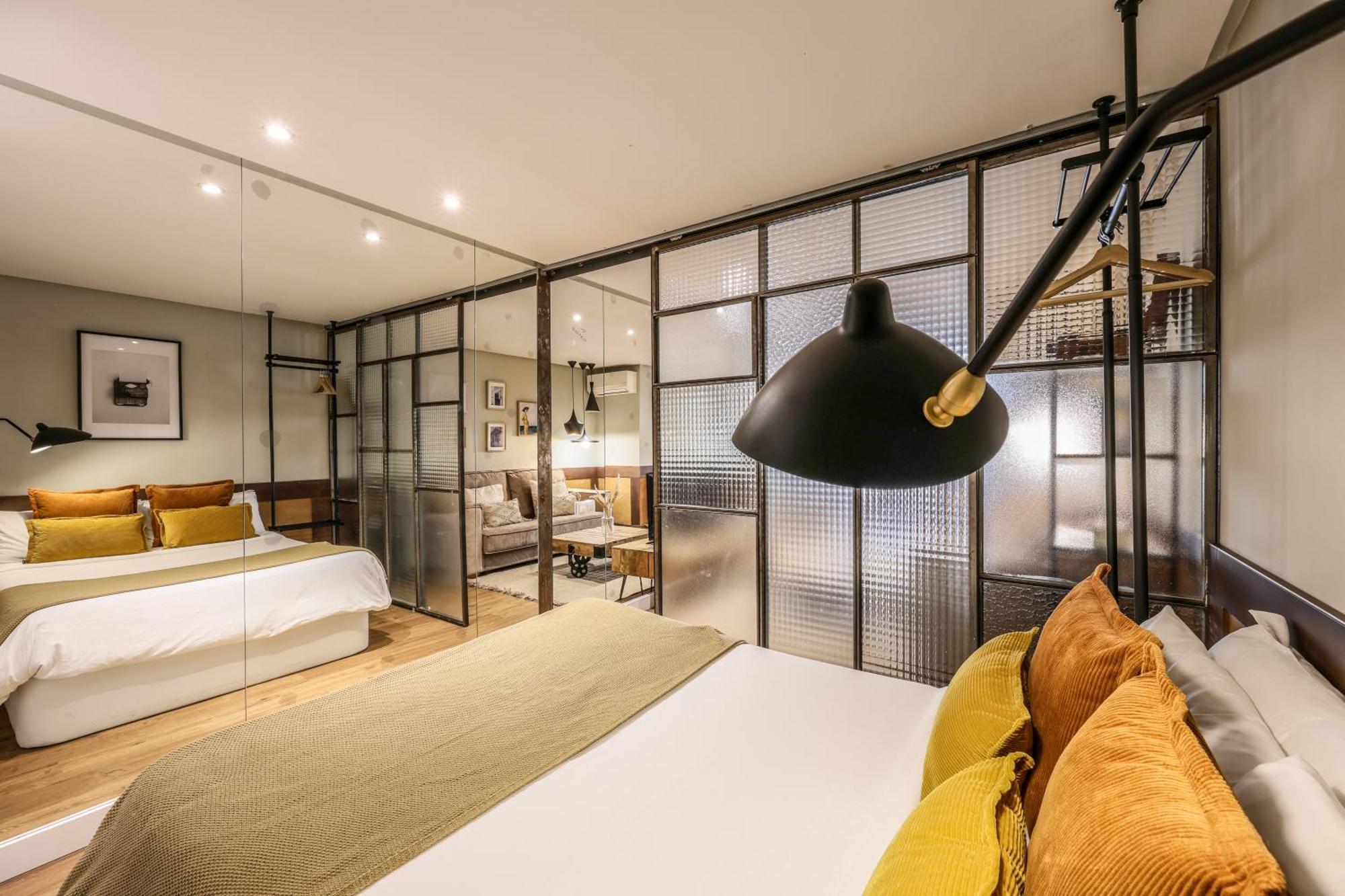 Ap Chueca Apartment Madrid Bagian luar foto