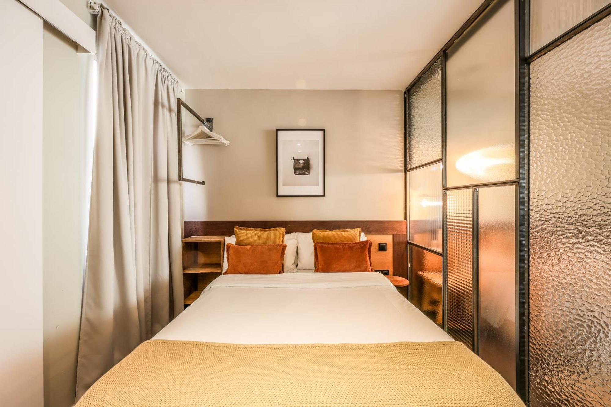 Ap Chueca Apartment Madrid Bagian luar foto