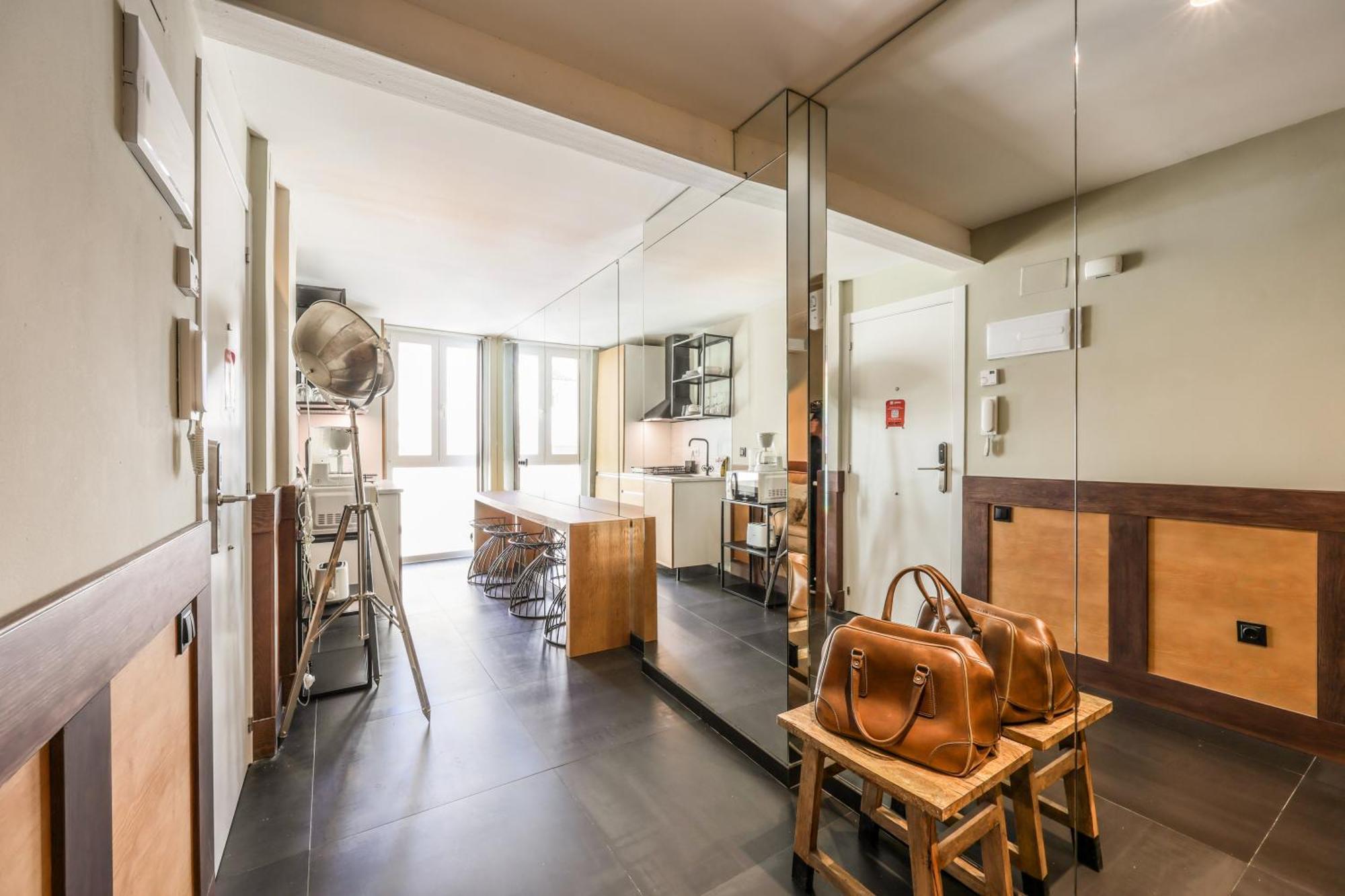 Ap Chueca Apartment Madrid Bagian luar foto